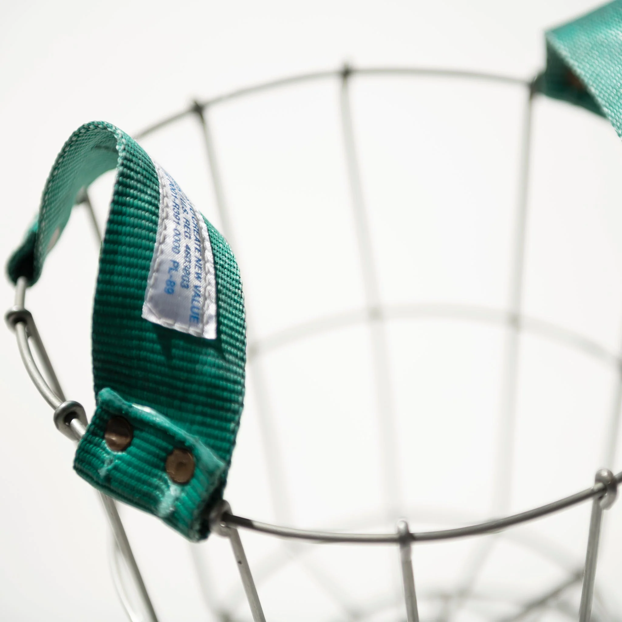 BELT HANDLE ROUND BASKET - Image 4