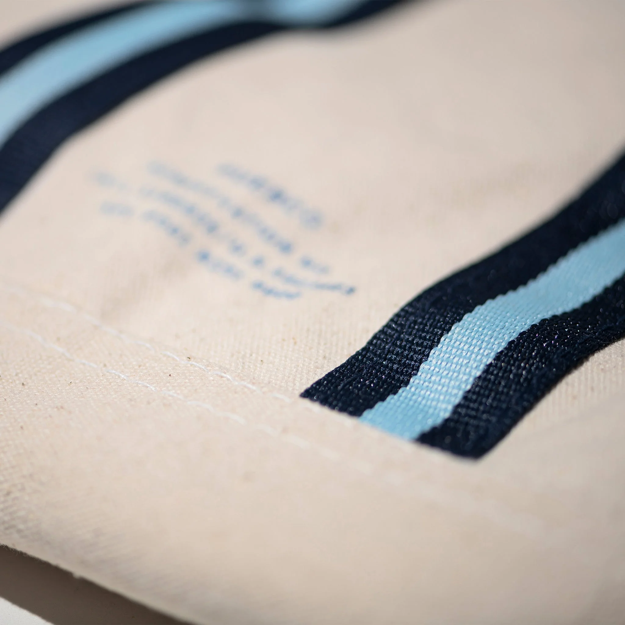 COLLEGE TOTE BAG / Market - Image 7