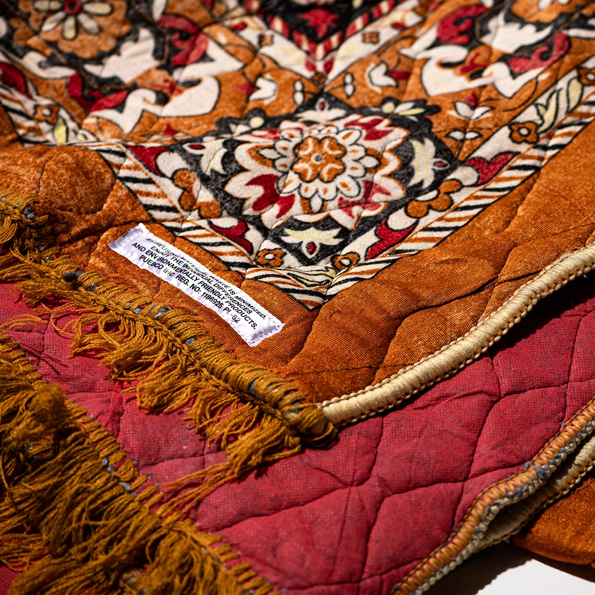 INDIAN FESTIVAL RUG - Image 6