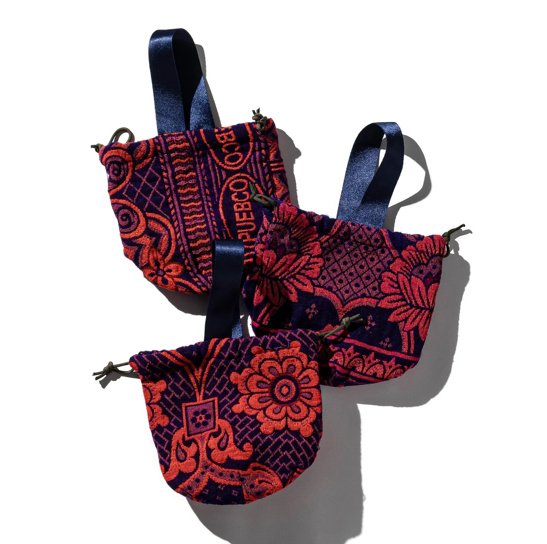 JACQUARD FABRIC DRAWSTRING BAG / Navy Blue - Image 3
