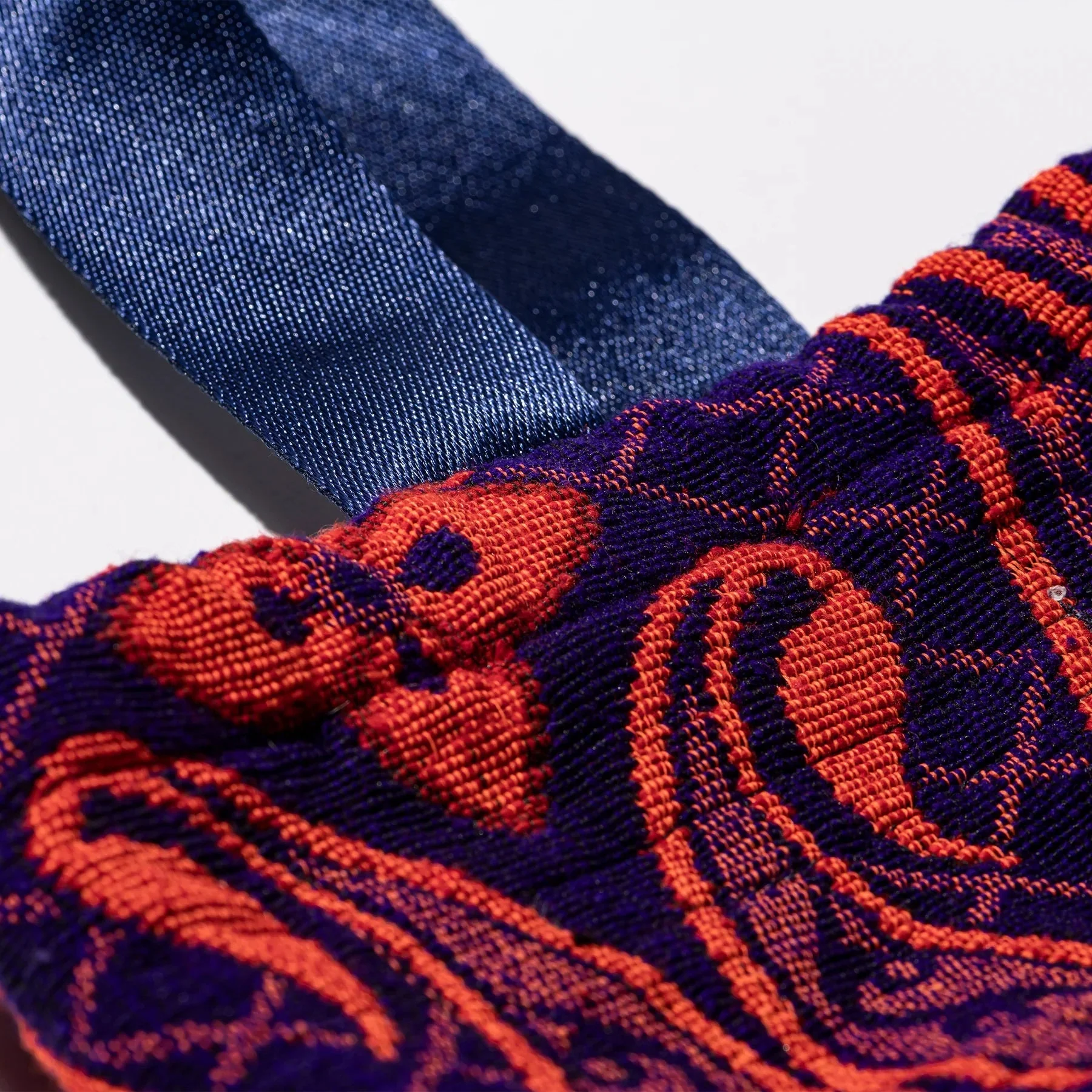JACQUARD FABRIC DRAWSTRING BAG / Navy Blue - Image 4