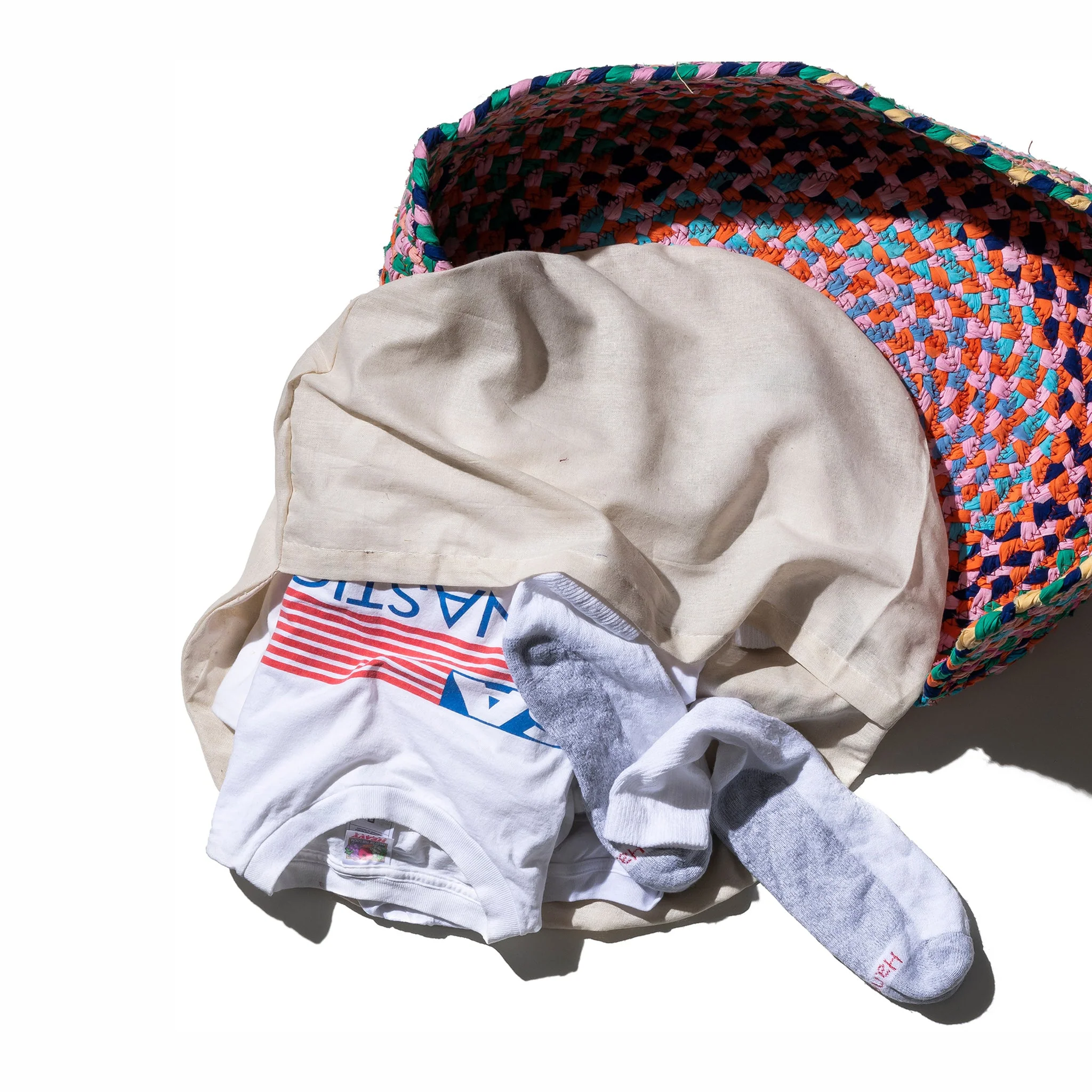 RECYCLED FABRIC BRAIDED PET BED - Image 3