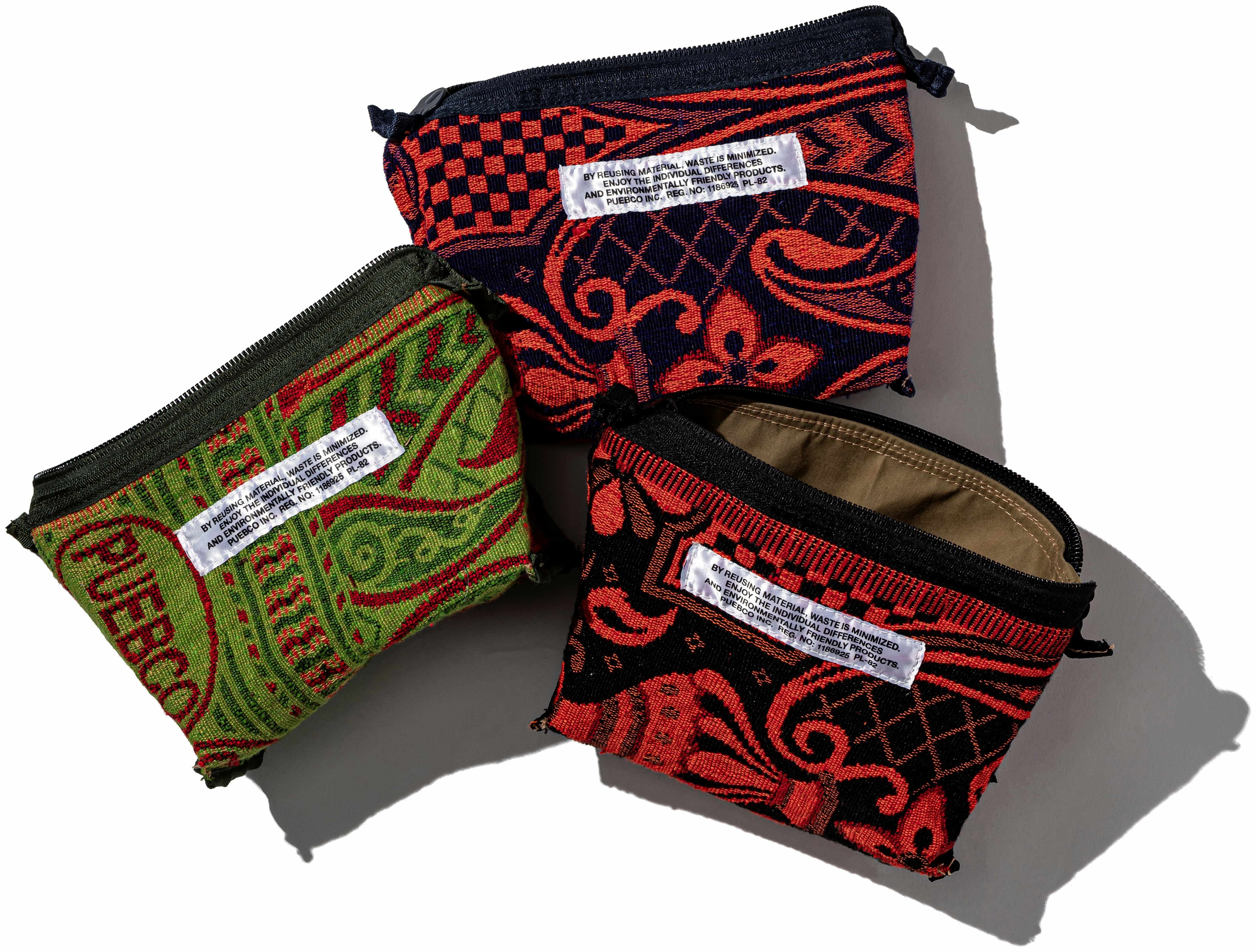 RUBBERIZED HOOD FABRIC x JACQUARD POUCH - LIM.ED. - Image 7