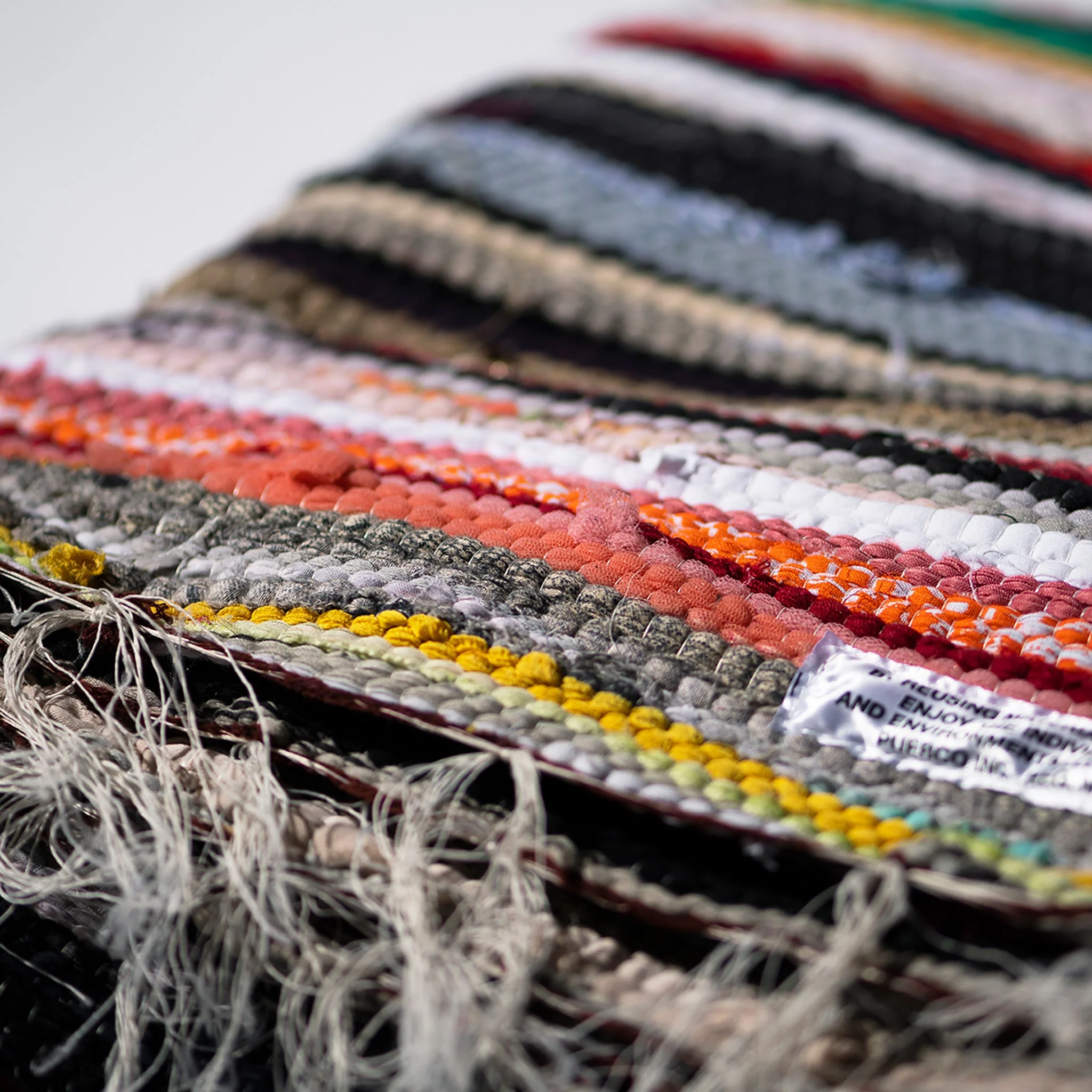 SCRAP FABRIC RUG - Image 5