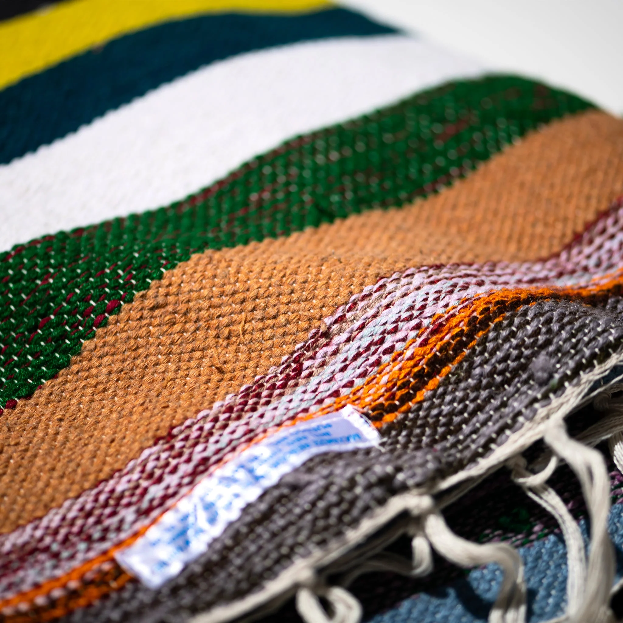 SURPLUS YARN RUG / 1.2 x 2.0 - Image 3