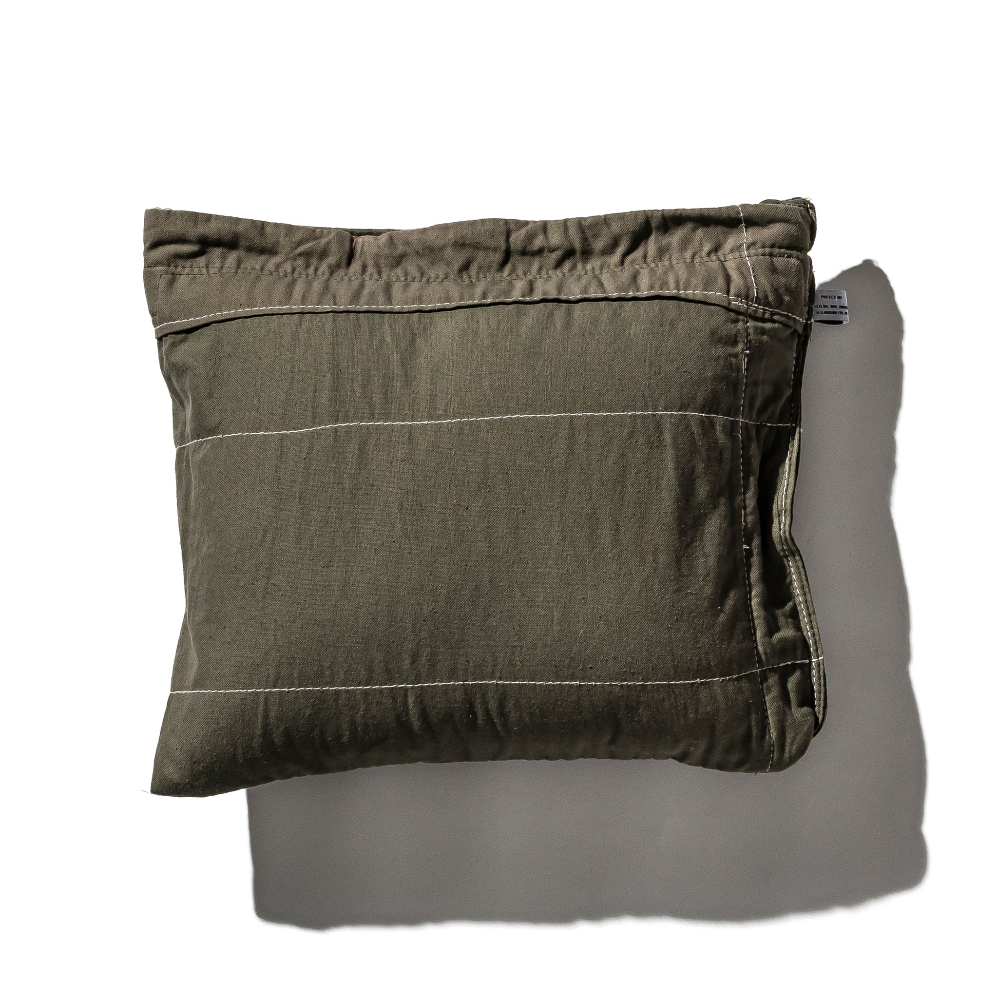 VINTAGE MACHINE COVER FABRIC CUSHION - Image 4