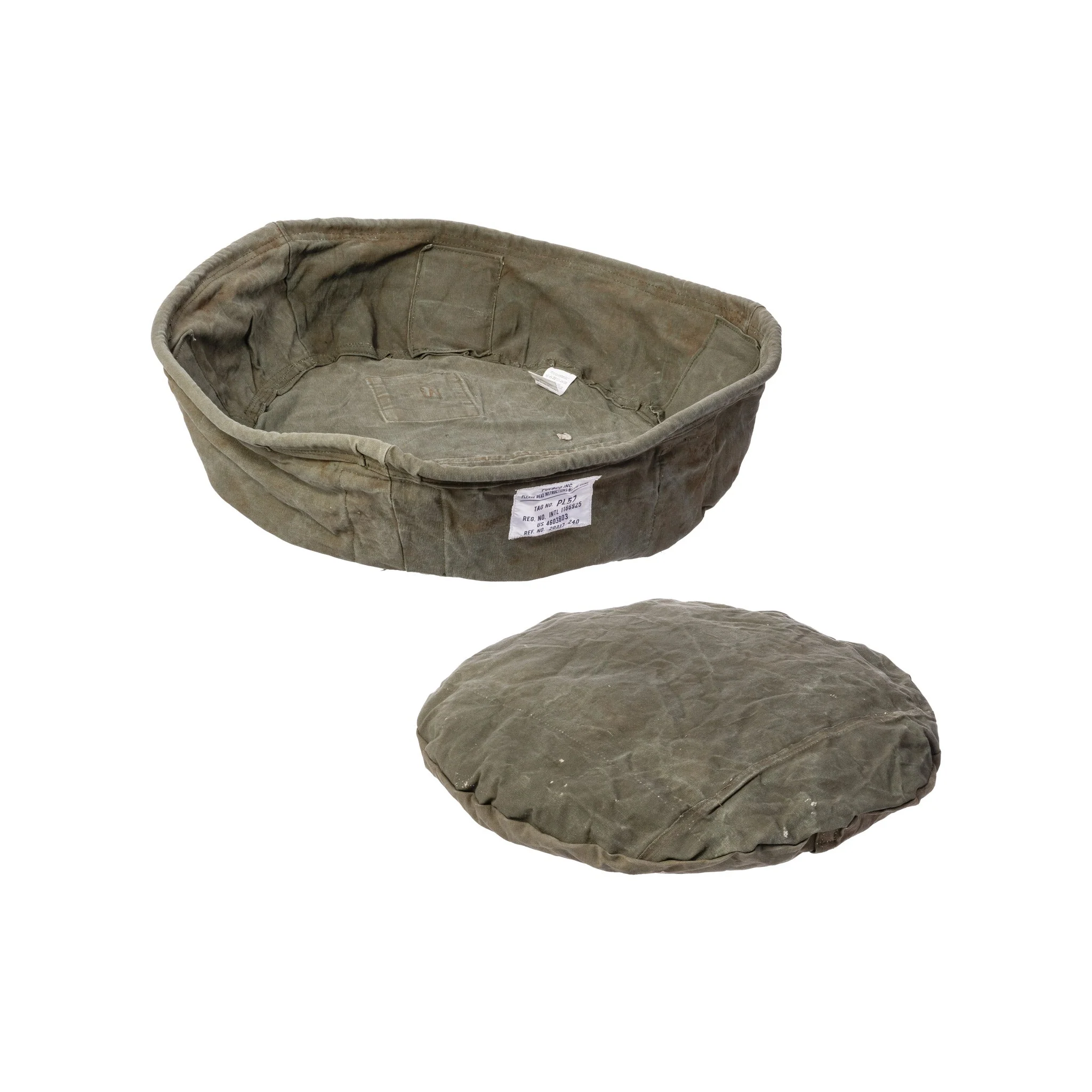 VINTAGE TENT FABRIC PET BED / Large - Image 3