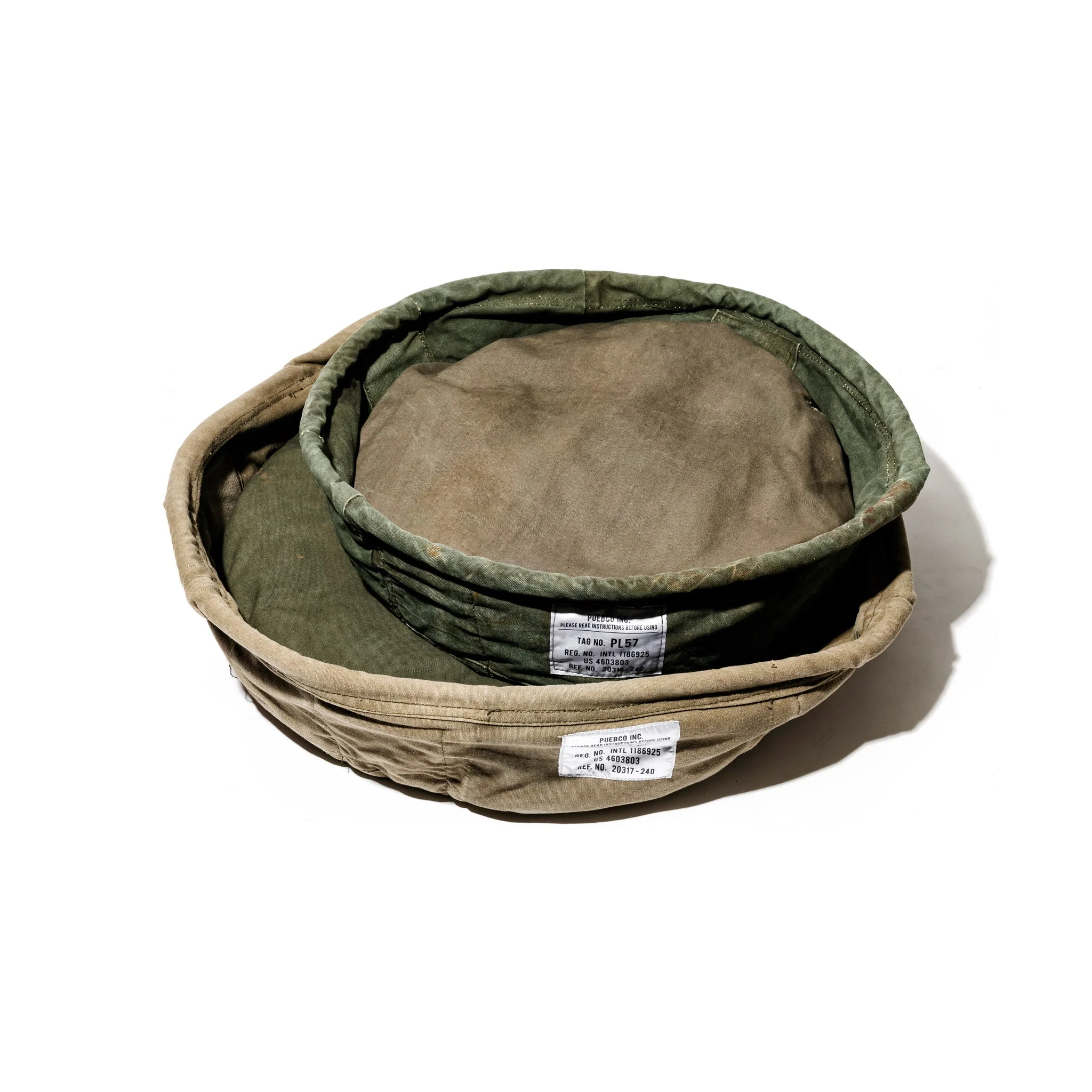 VINTAGE TENT FABRIC PET BED / Large - Image 6